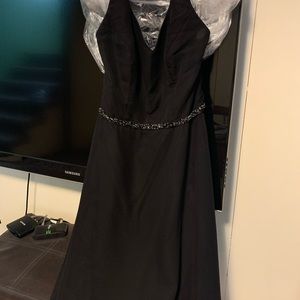 Alfred Angelo knee length halter dress